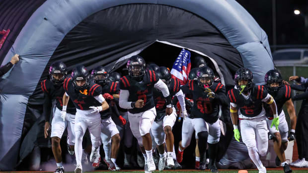 Lee's Summit North football